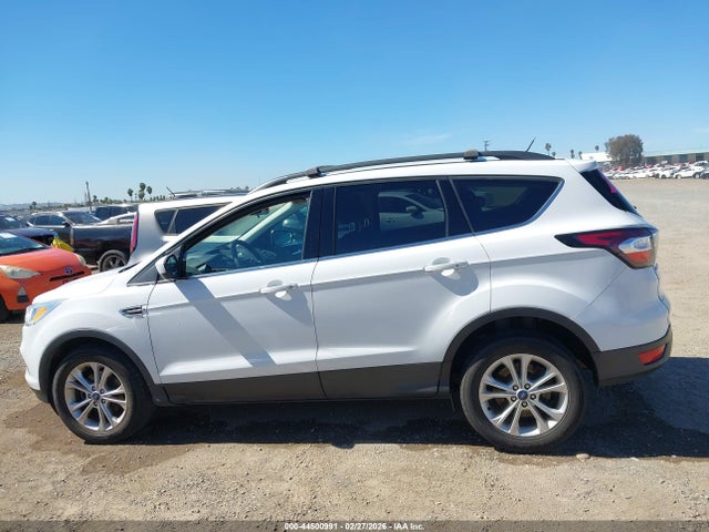 Ford ESCAPE SE 2018 1FMCU0GD3JUB14039 Image 14