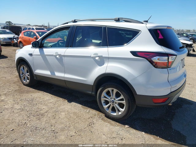 Ford ESCAPE SE 2018 1FMCU0GD3JUB14039 Image 3