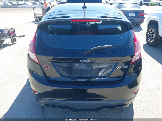 Ford FIESTA ST 2017 3FADP4GX7HM140410 Image 16