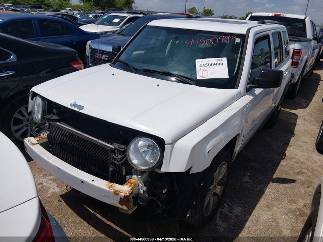 44500999 :رقم المزاد ، 1C4NJPFA1GD677900 vin ، 2016 Jeep Patriot High Altitude Edition مزاد بيع