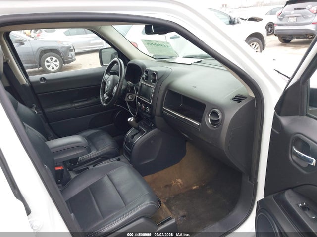 44500999 :رقم المزاد ، 1C4NJPFA1GD677900 vin ، 2016 Jeep Patriot High Altitude Edition مزاد بيع