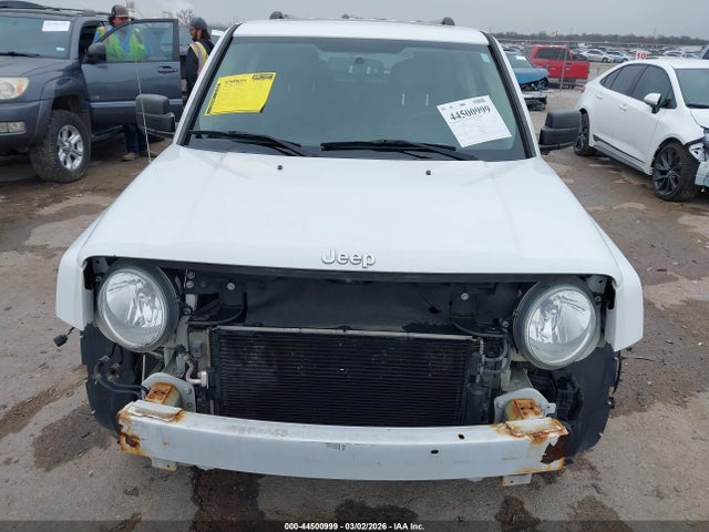 44500999 :رقم المزاد ، 1C4NJPFA1GD677900 vin ، 2016 Jeep Patriot High Altitude Edition مزاد بيع