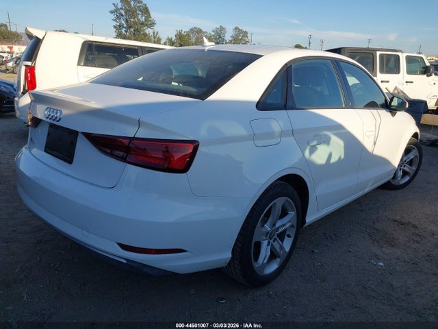 2017 AUDI A3 WAUAUGFF4H1025189 Photo 3