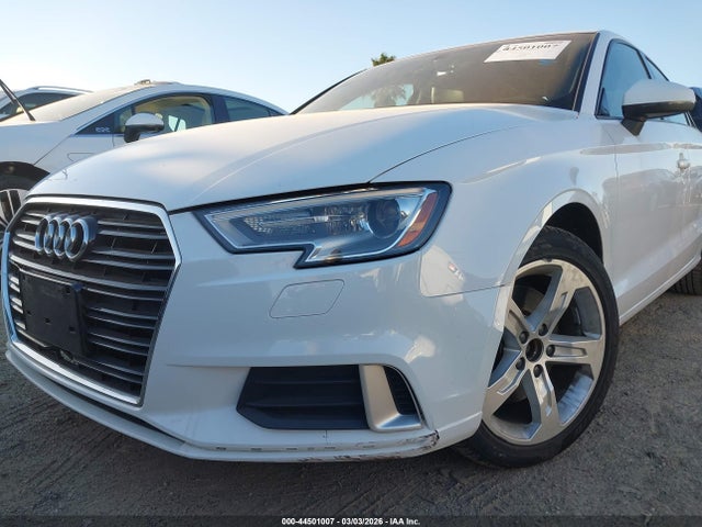 2017 AUDI A3 WAUAUGFF4H1025189 Photo 5