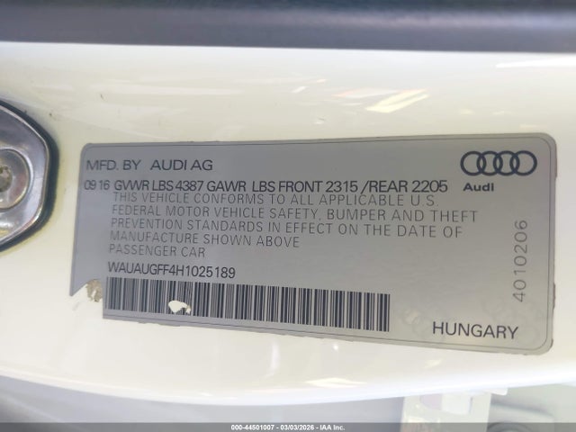 2017 AUDI A3 WAUAUGFF4H1025189 Photo 8