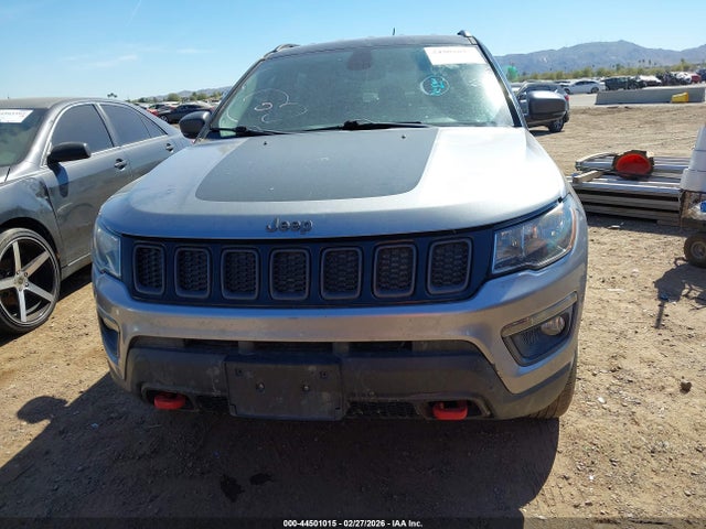 3C4NJDDB2LT214517 Jeep Compass Trailhawk 4x4