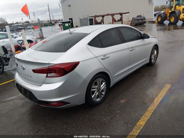 5NPD84LF2LH514571 Hyundai ELANTRA SEL