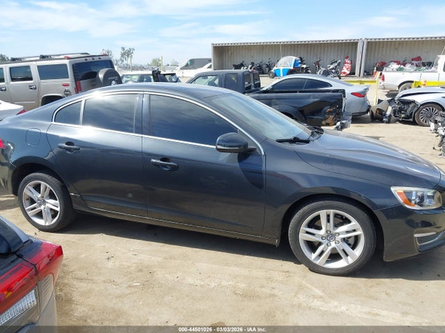 Volvo S60 T5 Premier 2015 YV126MFB0F2301236 Image 14