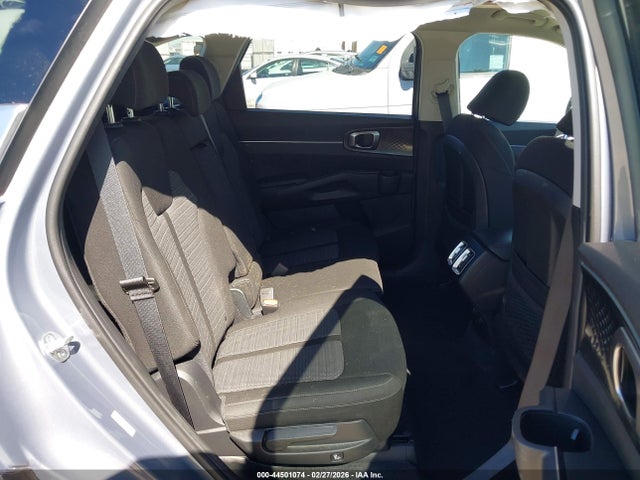 Продажа на аукционе авто 2023 Kia Sorento Lx, vin: 5XYRG4LC0PG248625, номер лота: 44501074
