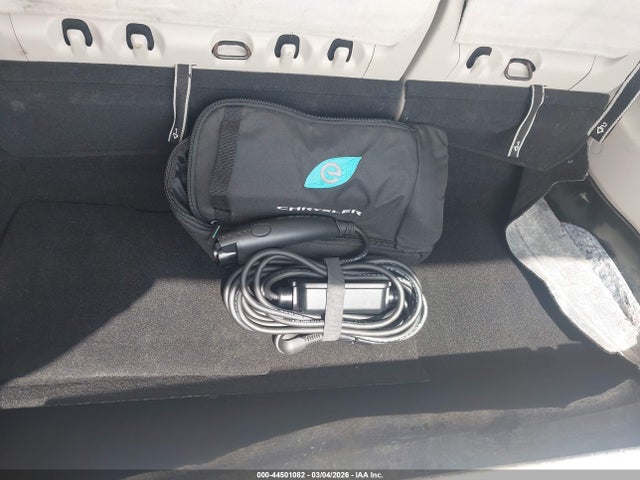 Aukcja sprzedaży 2018 Chrysler Pacifica Hybrid Touring Plus, vin: 2C4RC1H75JR332965, numer aukcji: 44501082