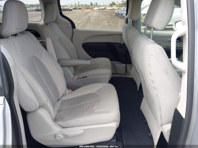 Aukcja sprzedaży 2018 Chrysler Pacifica Hybrid Touring Plus, vin: 2C4RC1H75JR332965, numer aukcji: 44501082