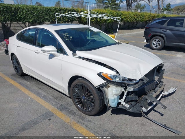 2016 3FA6P0HD1GR329366 main image