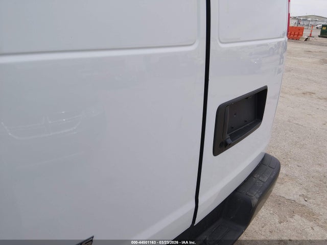 1GCWGAFP0S1263585 Chevrolet Express Cargo Rwd 2500 Regular Wheelbase Wt