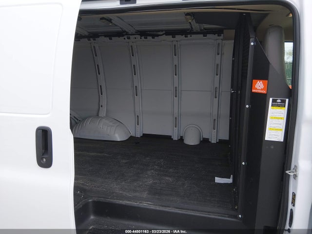 1GCWGAFP0S1263585 Chevrolet Express Cargo Rwd 2500 Regular Wheelbase Wt