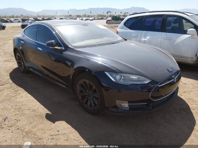 2014 TESLA MODEL S 5YJSA1H17EFP49993 Photo 0