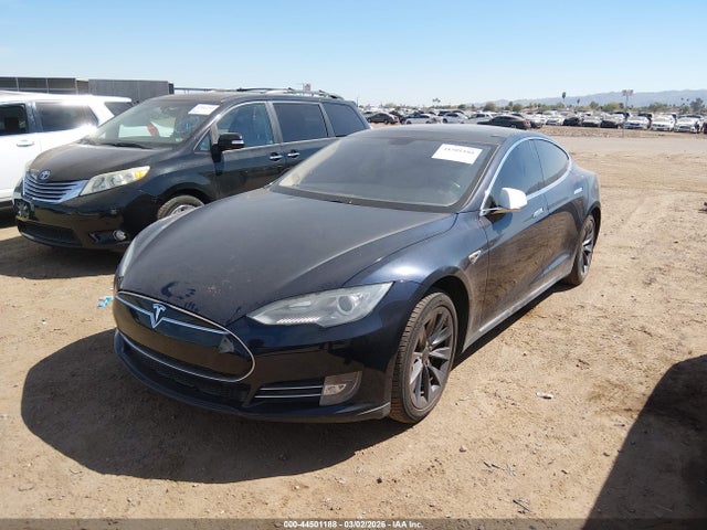 2014 TESLA MODEL S 5YJSA1H17EFP49993 Photo 5