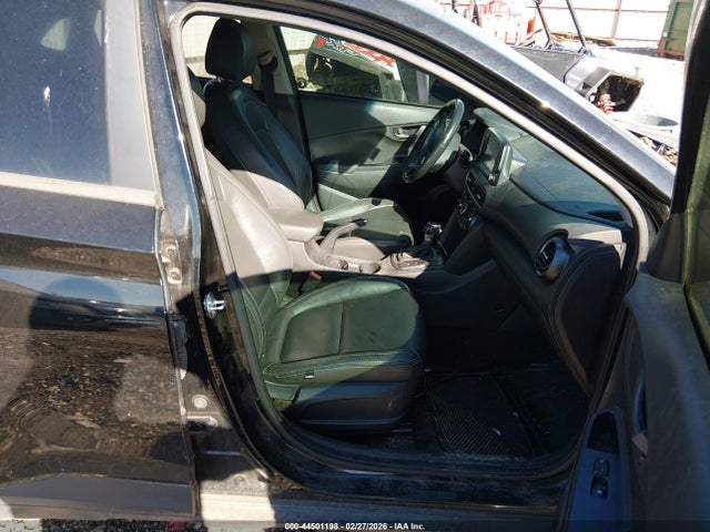 2018 Hyundai Kona Sel მანქანა იყიდება აუქციონზე, vin: KM8K22AA8JU092003, აუქციონის ნომერი: 44501198