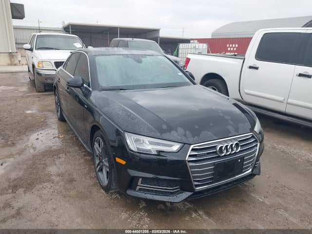 2018 AUDI A4 WAUENAF48JA166797 Photo 0