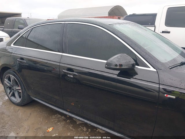 Продажа на аукционе авто 2018 Audi A4 2.0t Premium/2.0t Tech Premium, vin: WAUENAF48JA166797, номер лота: 44501205