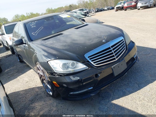 2011 MERCEDES-BENZ S 550 WDDNG7BB6BA387102