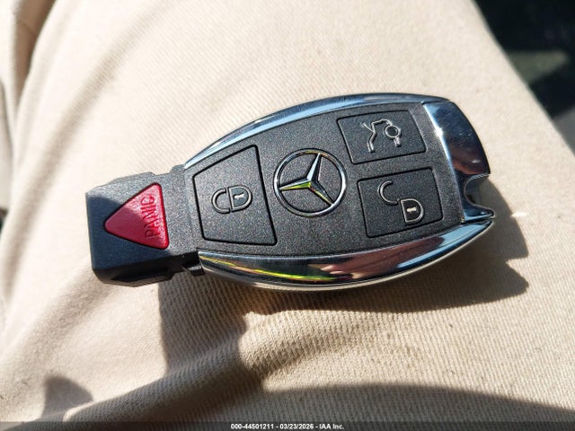 2011 MERCEDES-BENZ S 550 WDDNG7BB6BA387102 Photo 10