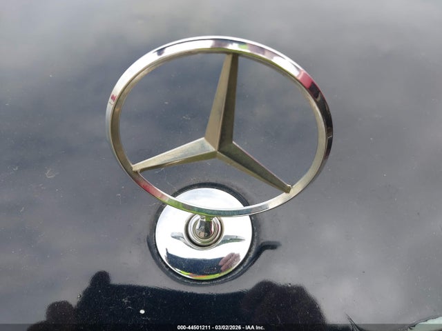 44501211 :رقم المزاد ، WDDNG7BB6BA387102 vin ، 2011 Mercedes-benz S 550 مزاد بيع