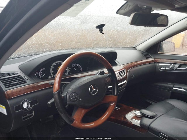 44501211 :رقم المزاد ، WDDNG7BB6BA387102 vin ، 2011 Mercedes-benz S 550 مزاد بيع