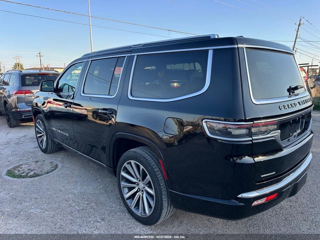2023 JEEP GRAND WAGONEER 1C4SJVFPXPS506571 Photo 2