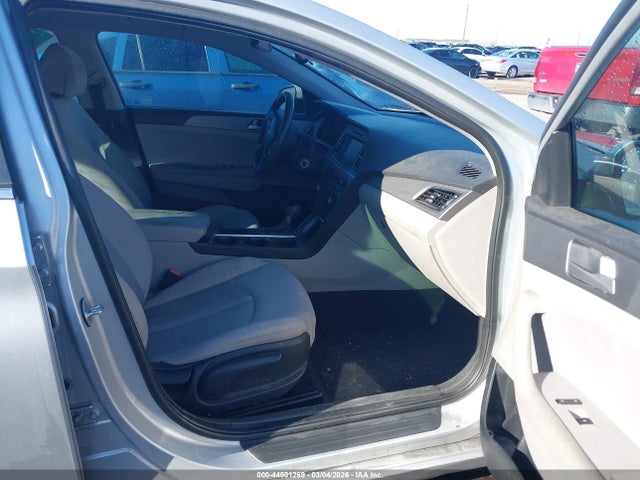 Hyundai SONATA SE 2016 5NPE24AF8GH391695 Image 5