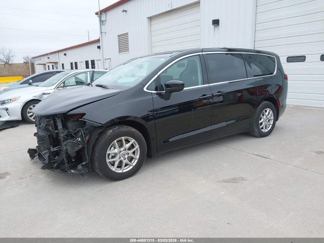 Chrysler Voyager Lx 2024 2C4RC1CGXRR135521 Image 2