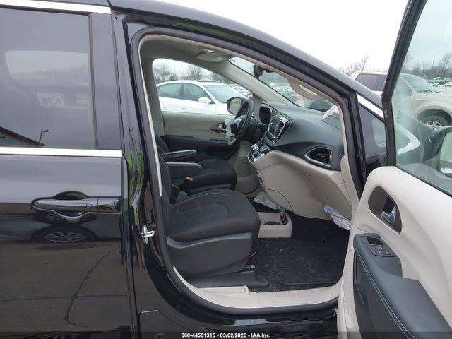 Chrysler Voyager Lx 2024 2C4RC1CGXRR135521 Image 5
