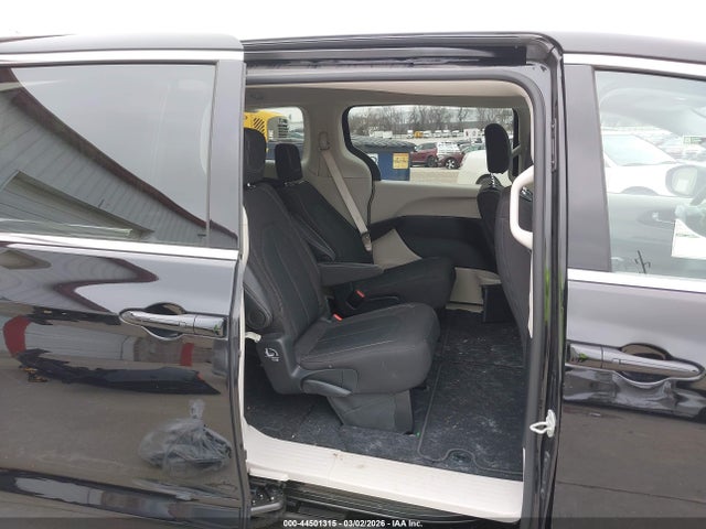 Chrysler Voyager Lx 2024 2C4RC1CGXRR135521 Image 8