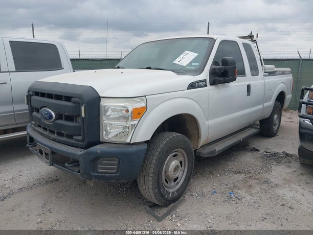 Ford F-250 Xl 2016 1FT7X2B62GEB98133 Image 2