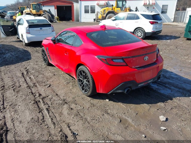 2025 TOYOTA GR86 JF1ZNBE18S9760977 Photo 2