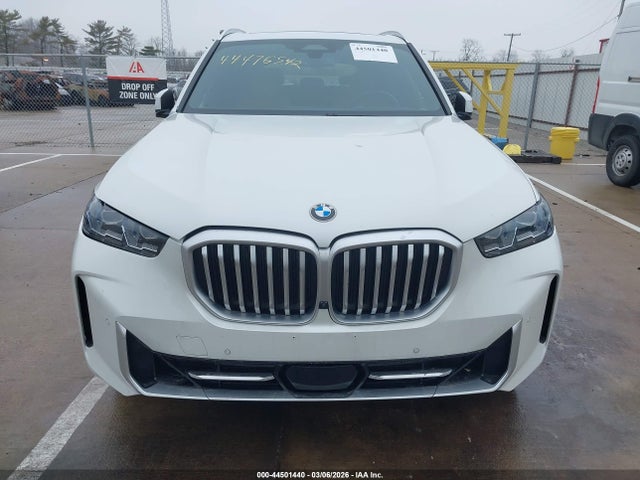 44501440 :رقم المزاد ، 5UX23EU05R9W11205 vin ، 2024 Bmw X5 Xdrive40i مزاد بيع