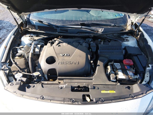1N4AA6AP5HC452056 Nissan Maxima 3.5 S