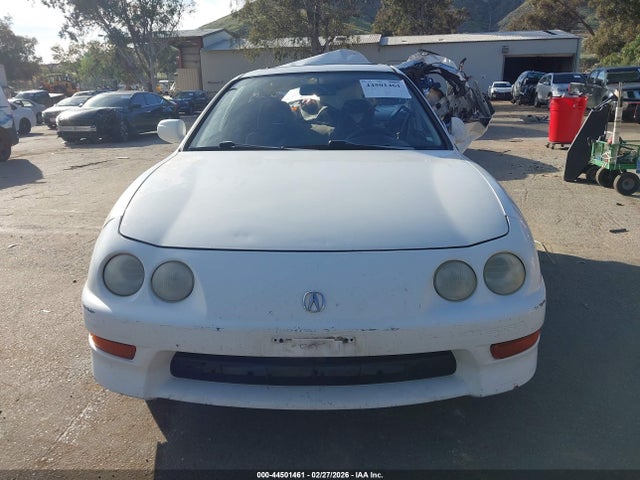 44501461 :رقم المزاد ، JH4DB7555YS003953 vin ، 2000 Acura Integra Ls مزاد بيع