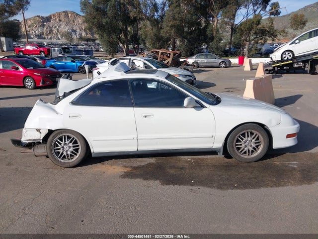 44501461 :رقم المزاد ، JH4DB7555YS003953 vin ، 2000 Acura Integra Ls مزاد بيع