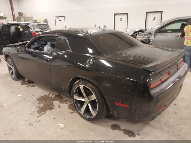 44501516 :رقم المزاد ، 2C3CDZAT7FH855379 vin ، 2015 Dodge Challenger R/t Shaker مزاد بيع