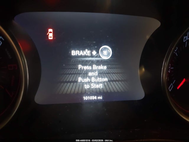 44501516 :رقم المزاد ، 2C3CDZAT7FH855379 vin ، 2015 Dodge Challenger R/t Shaker مزاد بيع