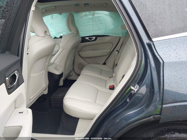 2021 VOLVO XC60 YV4102RK9M1690025 Photo 7