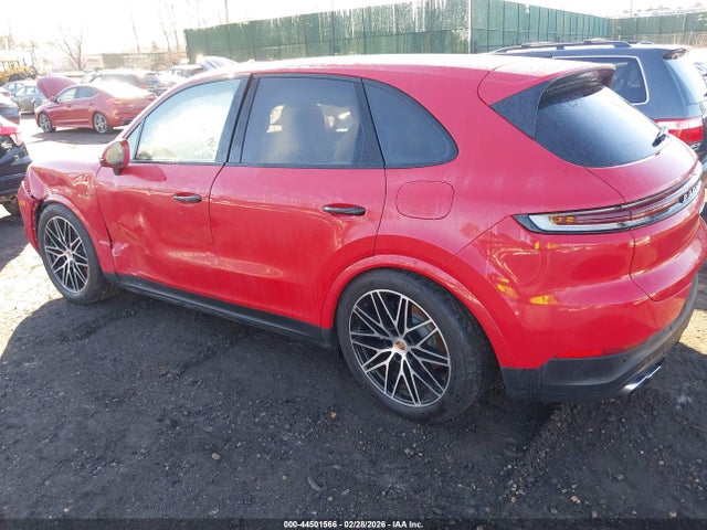 2026 PORSCHE CAYENNE E-HYBRID WP1AE2AY9TDA10639 Photo 2