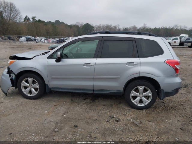 Subaru Forester 2.5i Premium 2015 JF2SJADCXFH814958 Image 14