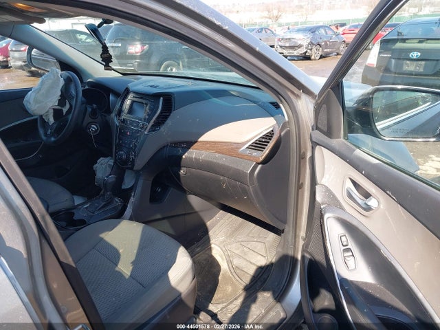 5XYZTDLB7HG406155 Hyundai Santa Fe Sport 2.4l