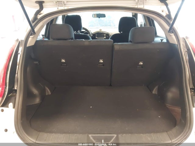 2015 Nissan Juke Sv მანქანა იყიდება აუქციონზე, vin: JN8AF5MR8FT504381, აუქციონის ნომერი: 44501592