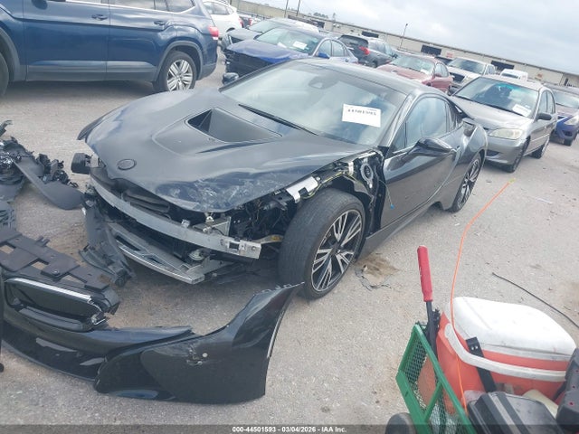 2015 Bmw I8 მანქანა იყიდება აუქციონზე, vin: WBY2Z2C56FV674200, აუქციონის ნომერი: 44501593