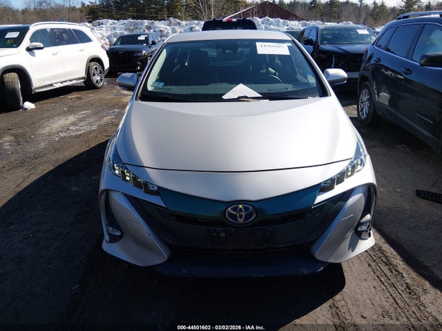 Toyota Prius Prime Advanced 2017 JTDKARFP1H3024736 Image 13