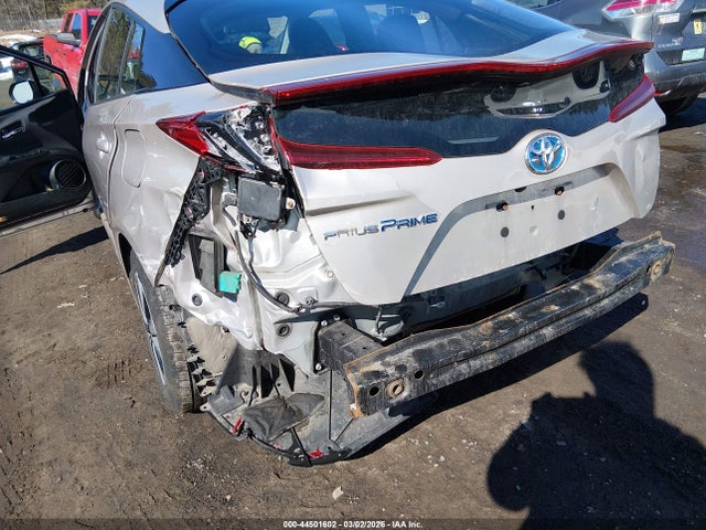 Toyota Prius Prime Advanced 2017 JTDKARFP1H3024736 Image 6