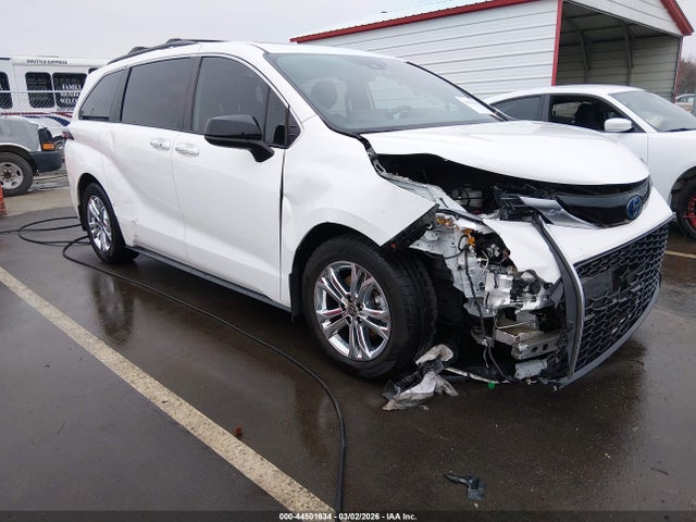 2022 TOYOTA SIENNA 5TDXSKFC4NS070398