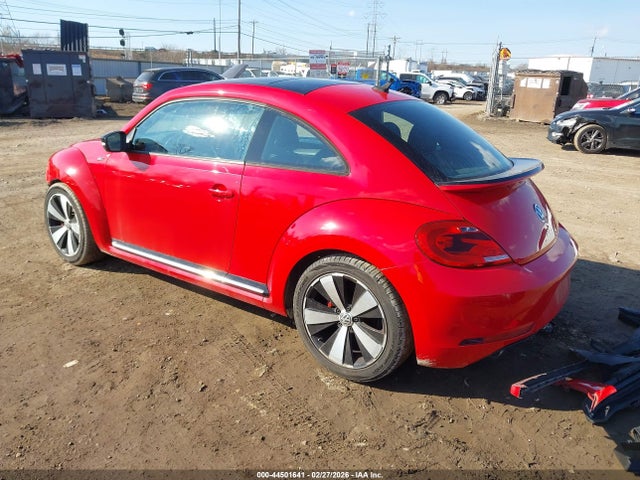 Продажа на аукционе авто 2015 Volkswagen Beetle 2.0t R-line, vin: 3VWVT7AT2FM646240, номер лота: 44501641